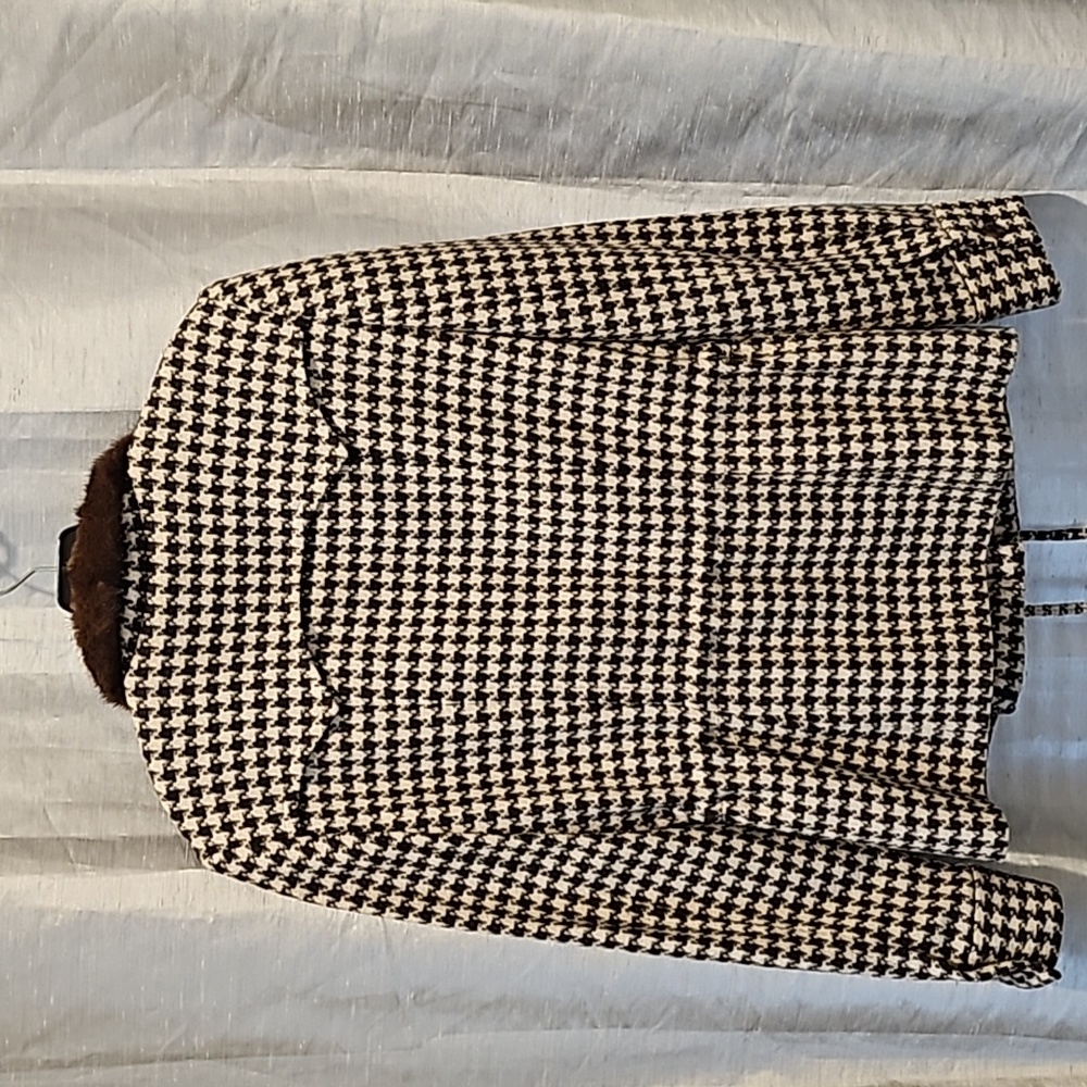 Liliu Angora Jacket - Picture 6 of 16